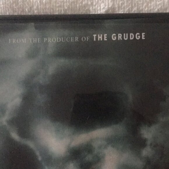 Flight 7500 Fasten Your Seatbelts - Picture 2 of 5